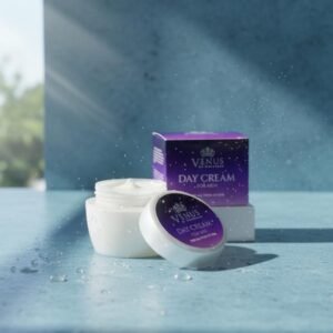 resized_Whisk_5f8244ed2c5c2d5aebd4363fe684f4fadr Venus Men's Day Cream